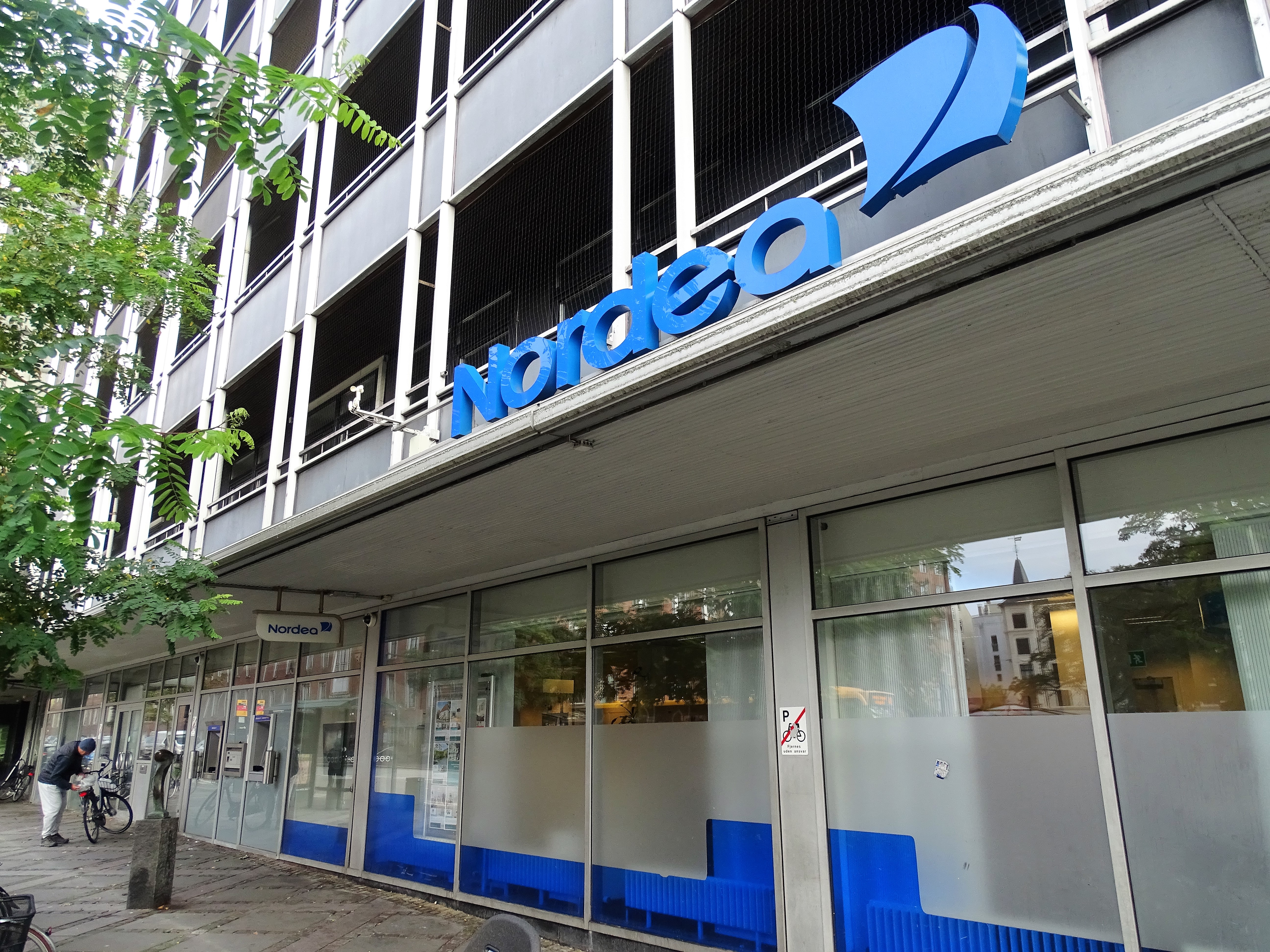 Nu kan det blive lettere i banken