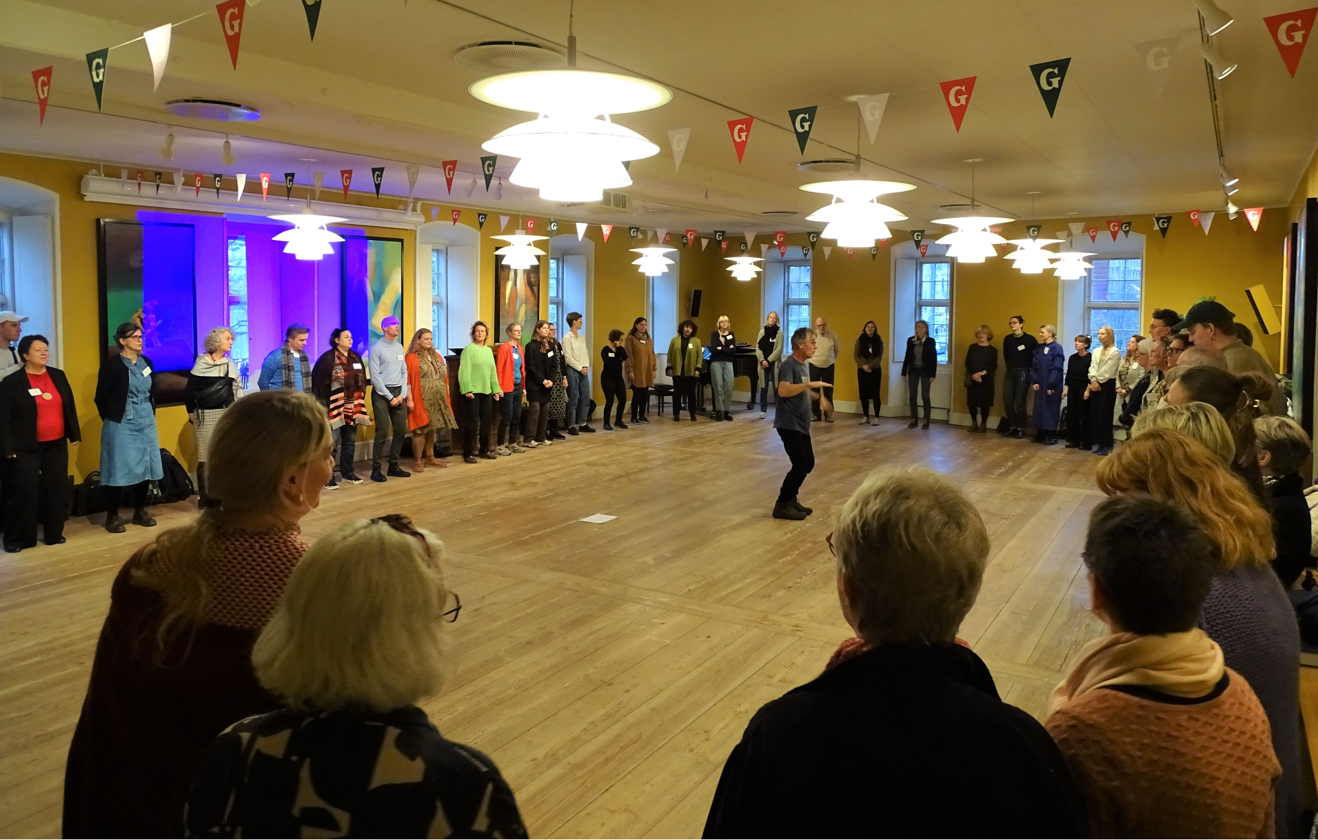 Vi skal lege med form og indhold